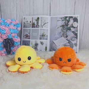 REVERSIBLE OCTOPUS PLUSH